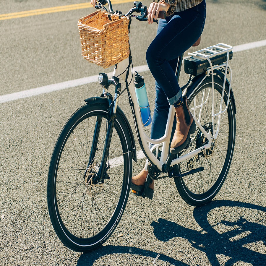 Correct bicycle riding position