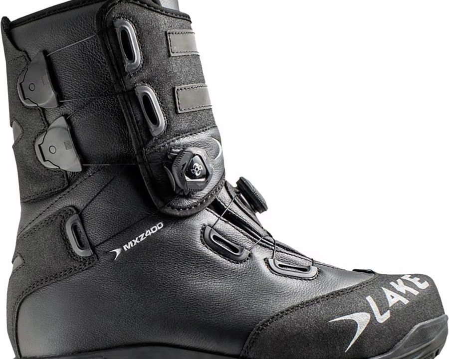 Choosing the Right Winter Cycling Shoes for Comfort