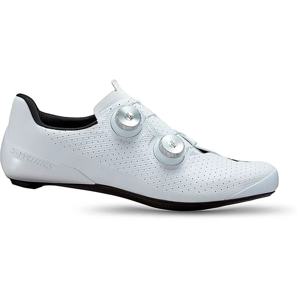 white cycling shoes